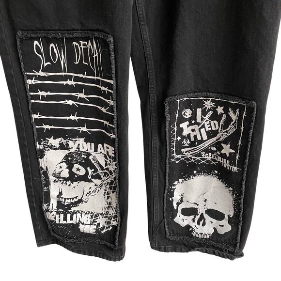 Hot Topic Punk Patch Jeans Mens *34 Slow Decay Skull Grunge Black Goth Graphic - Picture 4 of 8